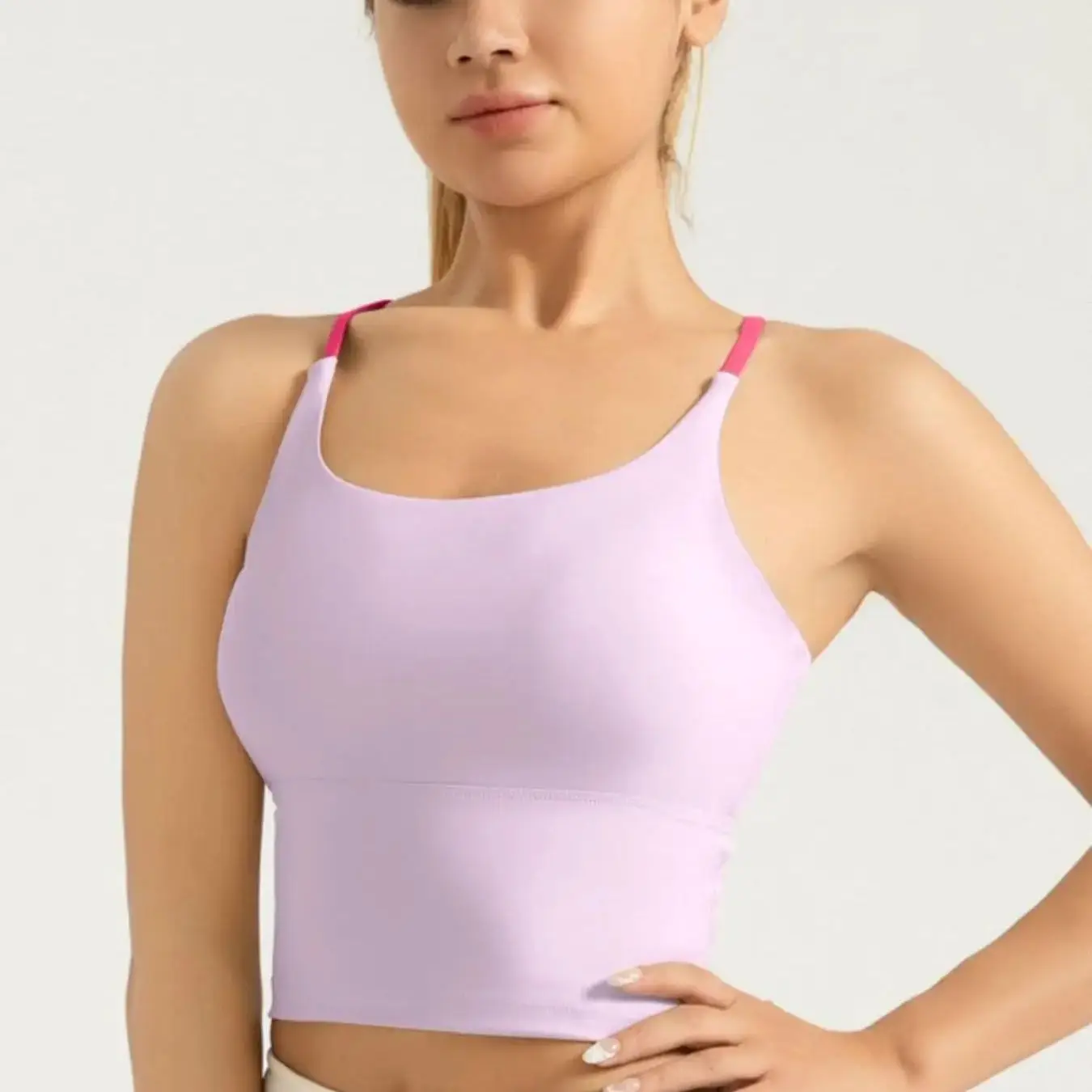 Chaleco deportivo desnudo con franjas de color de alta belleza con alta elasticidad y cojín para el pecho, sujetador de yoga, sujetador de fitness para mujer