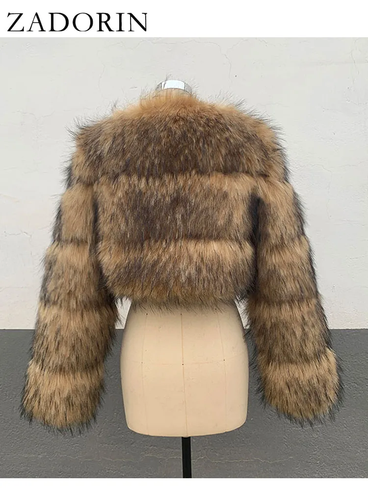 ZADORIN Abrigo Corto de Piel Sintética de Mapache de Alta Calidad para Mujer, Moda de Invierno, Cuello Redondo, Manga Larga, Chaqueta Corta de Piel Sintética, Top Corto