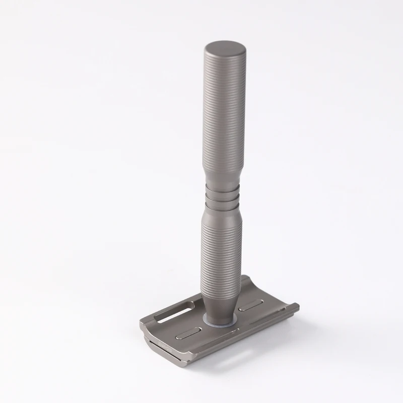 Maquinilla de afeitar de seguridad liviana YAQI Ghost Titanium