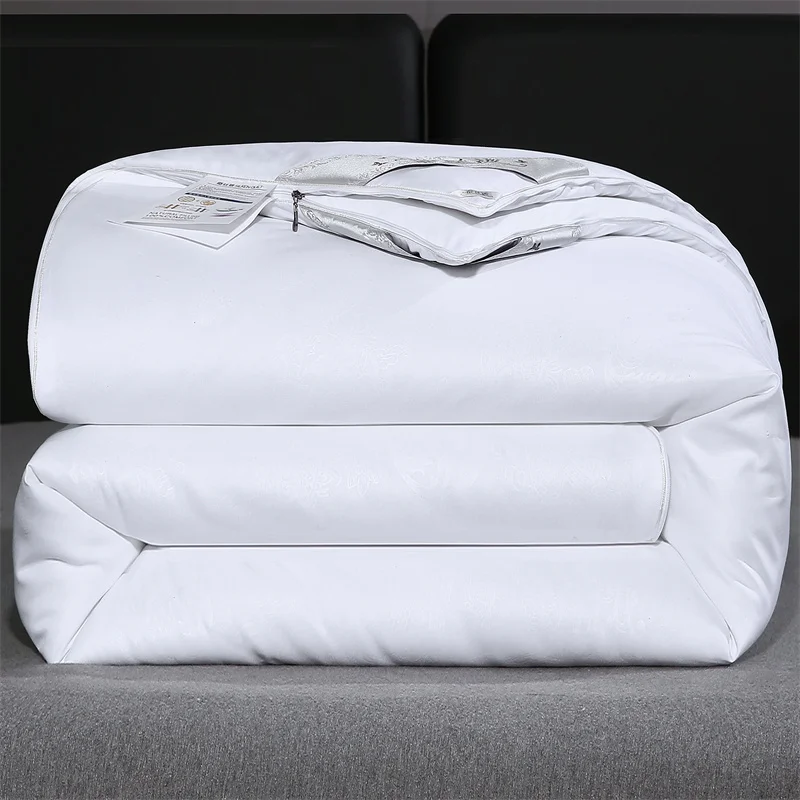 Edredón de seda de morera Natural, edredón de lujo de tamaño Queen y King, ropa de cama de verano e invierno, relleno para pareja individual