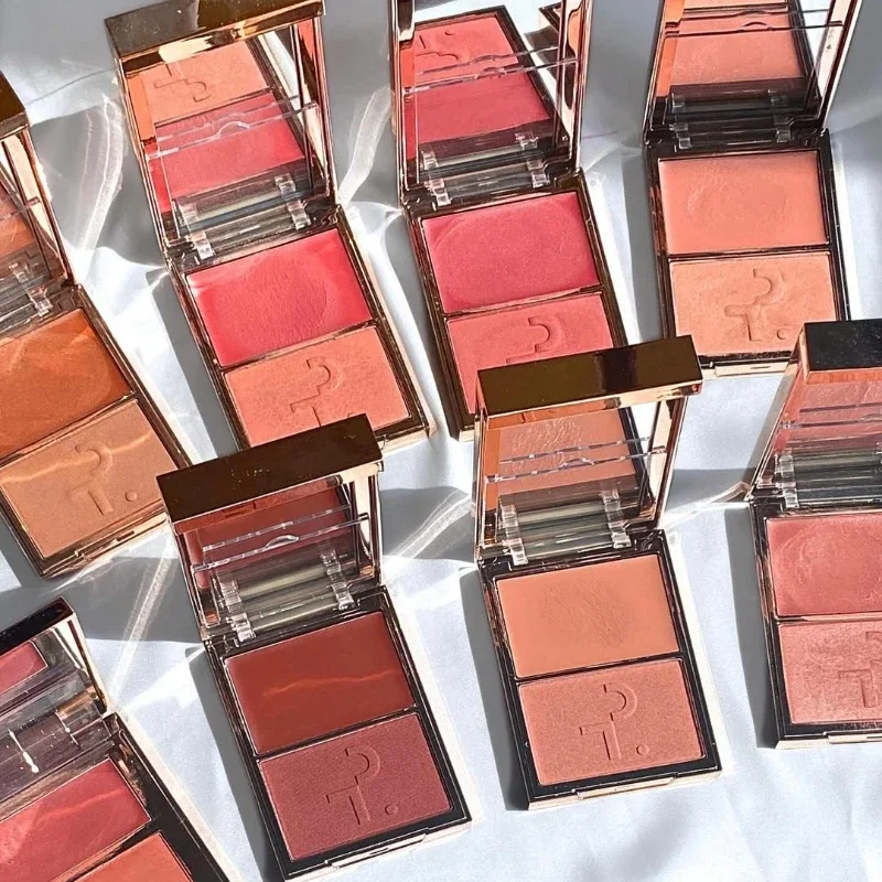Patrick-Ta Double-take Creme & Powder Blush, acabado mate satinado, textura de polvo fino, productos de rubor cremoso de la popular marca.