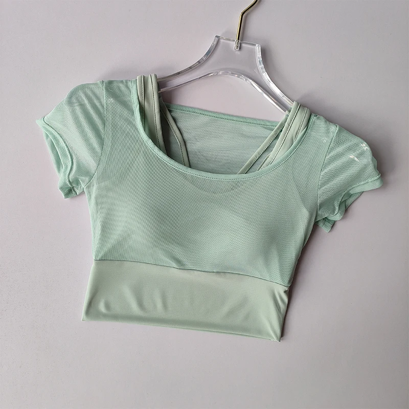 Traje de entrenamiento de Pilates para mujer, traje de Yoga con cojín para el pecho, Top de secado rápido, sensación de alta gama, deportes de manga corta, transpirable