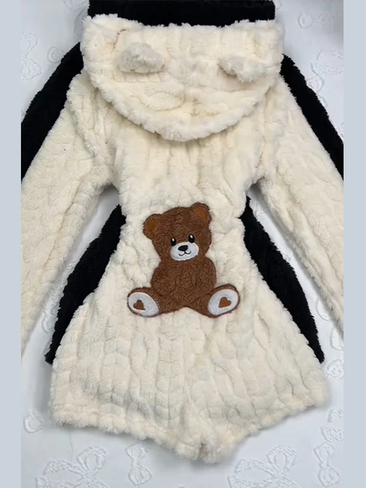 Pantalones Cortos de Felpa con Capucha y Estampado de Oso de Dibujos Animados para Mujer, Novedad de Otoño-Invierno, Atuendo Cálido y Cómodo sin Esfuerzo