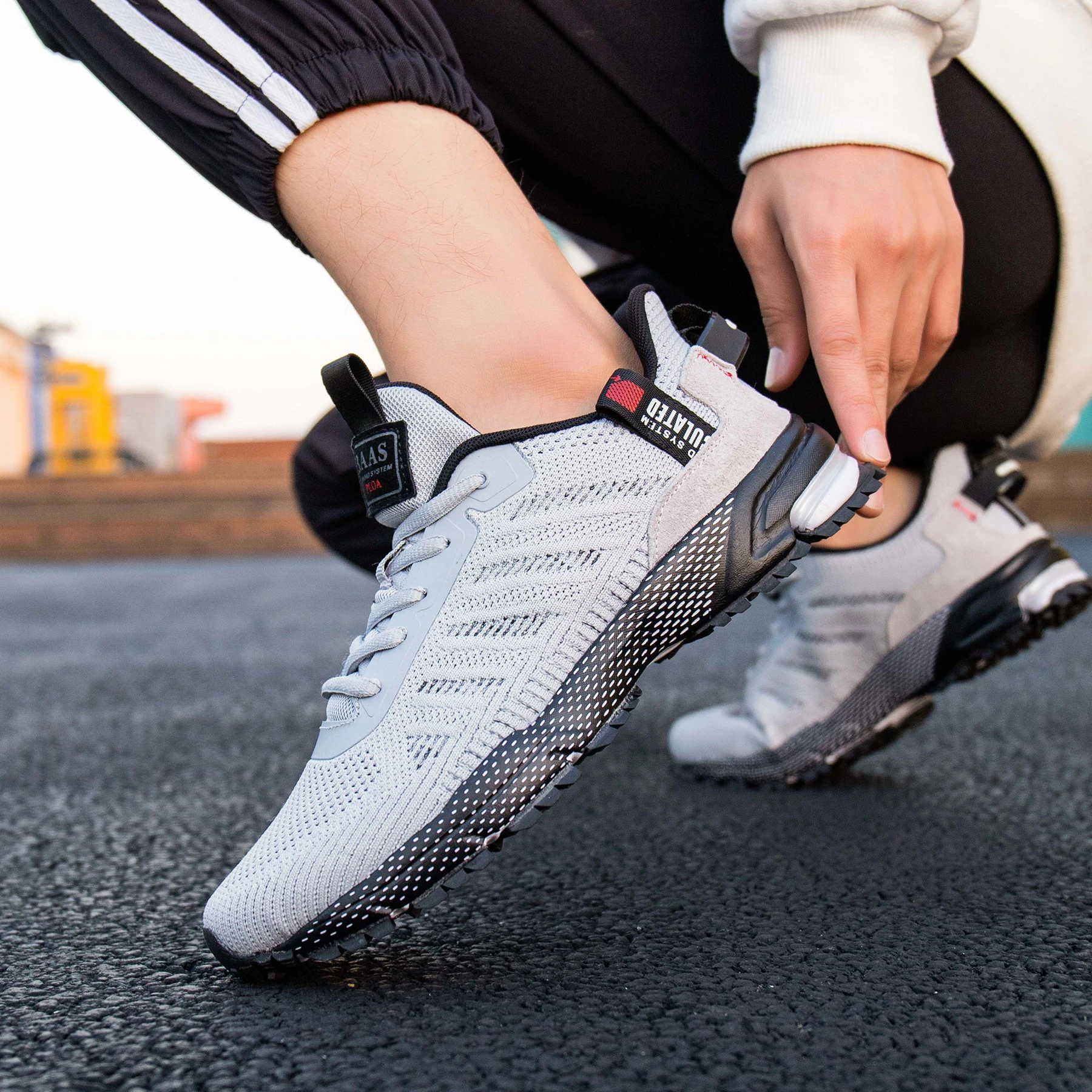 Baasploa-Zapatillas de correr profesionales para hombre, deportivas masculinas de malla, ligeras, con cordones, para deportes al