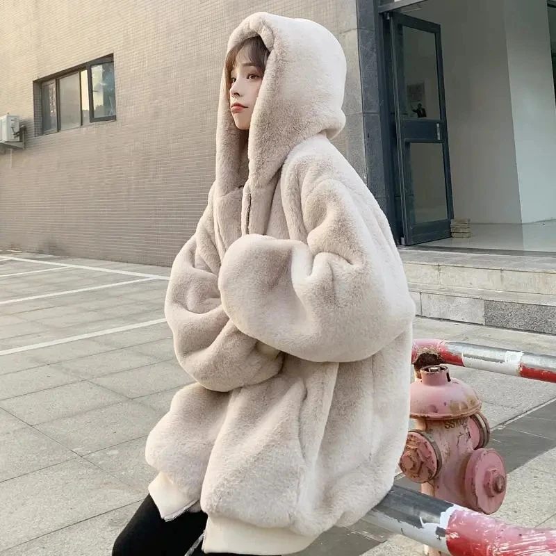 Abrigo coreano holgado de felpa gruesa para mujer, abrigo de invierno de imitación de piel de conejo, chaqueta cálida con cremallera, parka con capucha, abrigo.