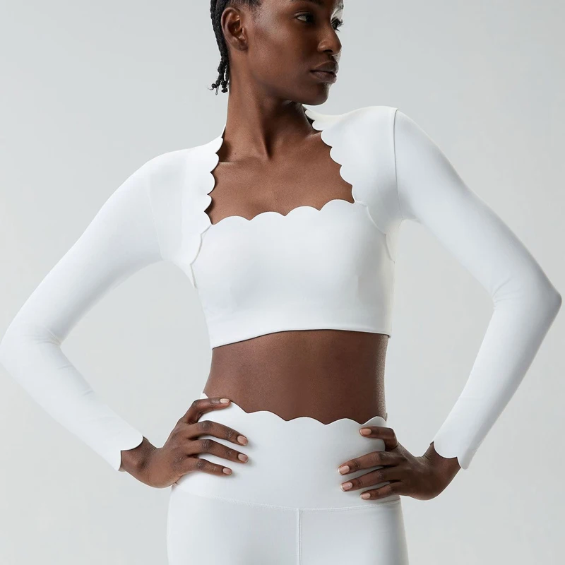 Camiseta de Yoga de Manga Larga para Mujer, Color Sólido, Corte Ajustado, Top Corto para Gimnasio, Elástico y Suave, con Relleno en el Pecho, Ropa Deportiva Femenina