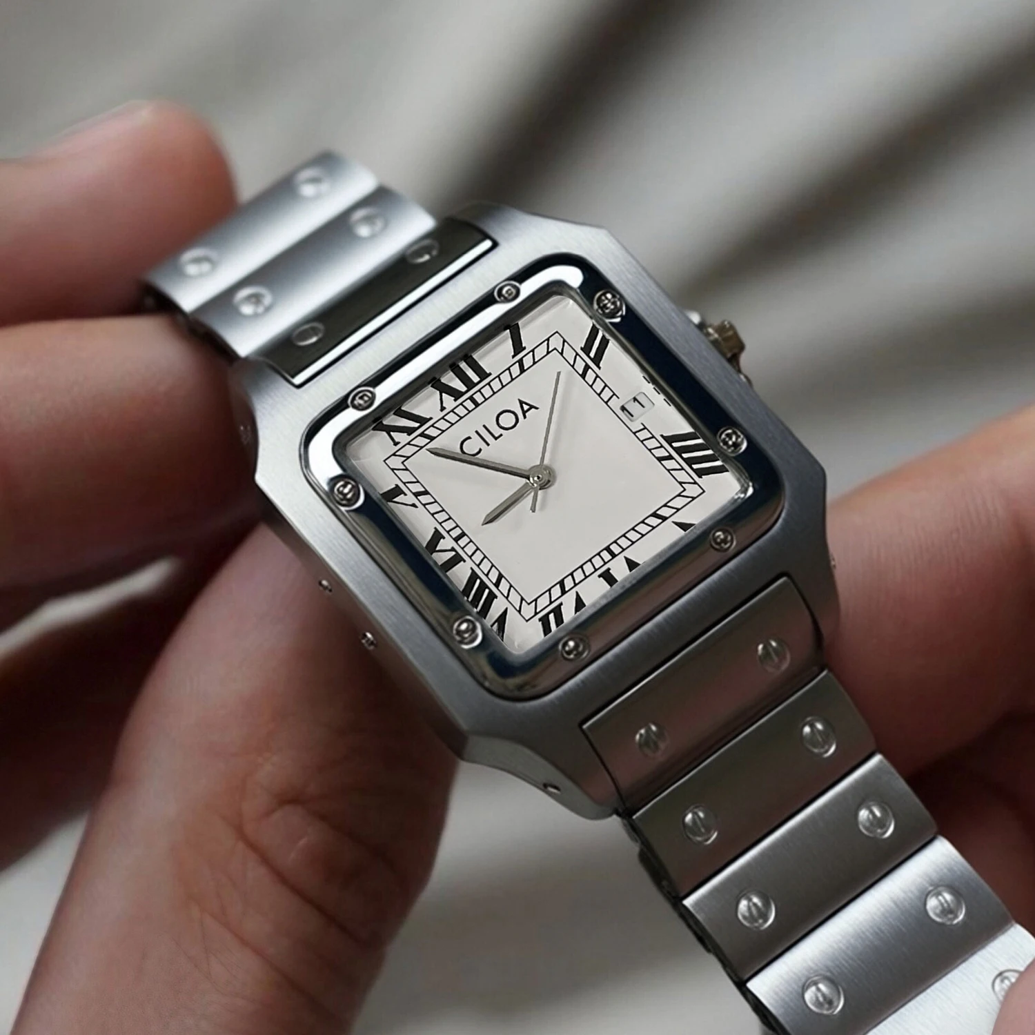Reloj de Pulsera para Hombre CILOA de Lujo con Números Romanos Cuadrados, Caja de Dos Tonos, Correa de Cuero Gris, Elegante Reloj de Cuarzo para Uso Diario