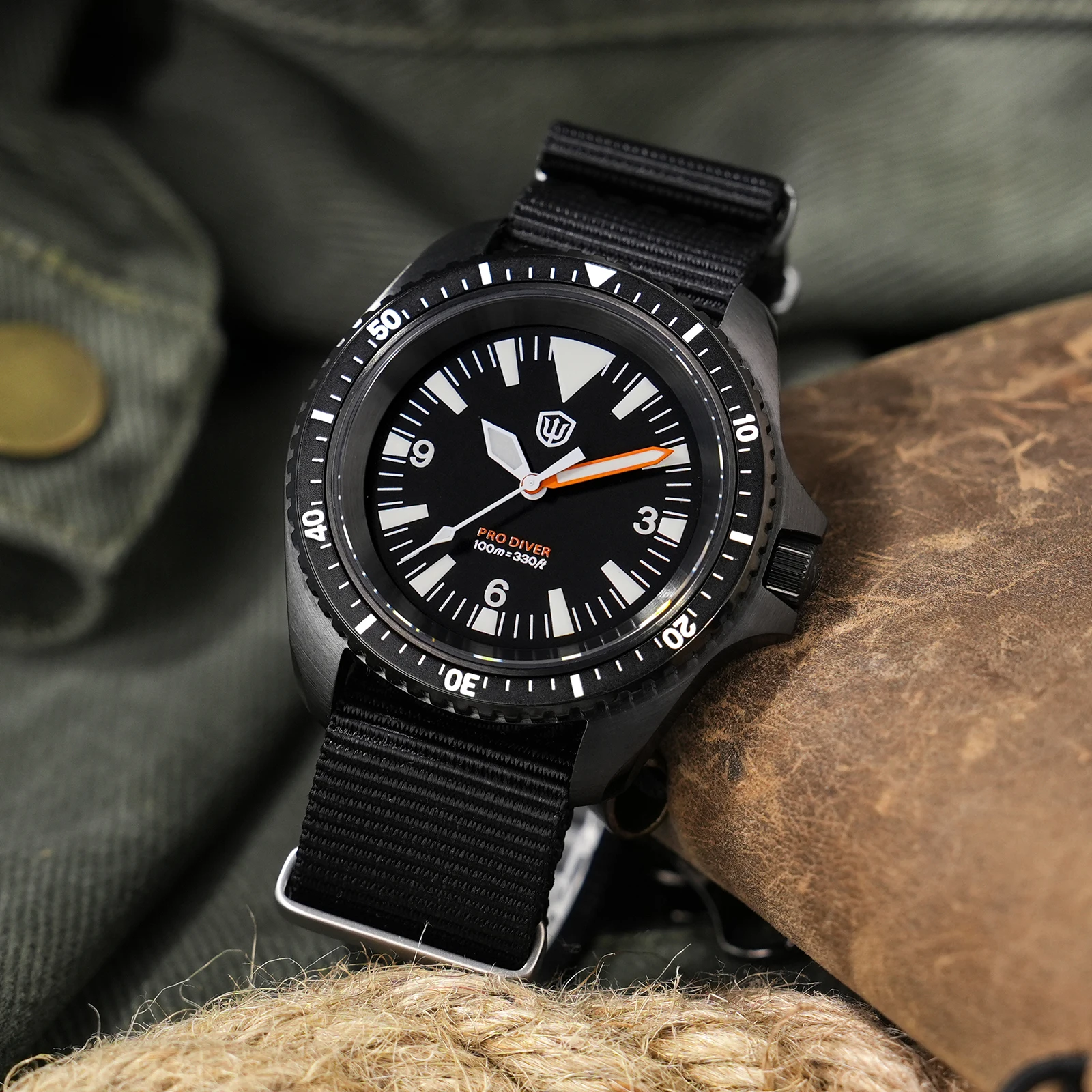 Watchdives WD1980 V3 reloj de lujo VH31 barrido segundos movimiento de cuarzo revestimiento AR cristal de zafiro 10Bar relojes impermeables para hombres