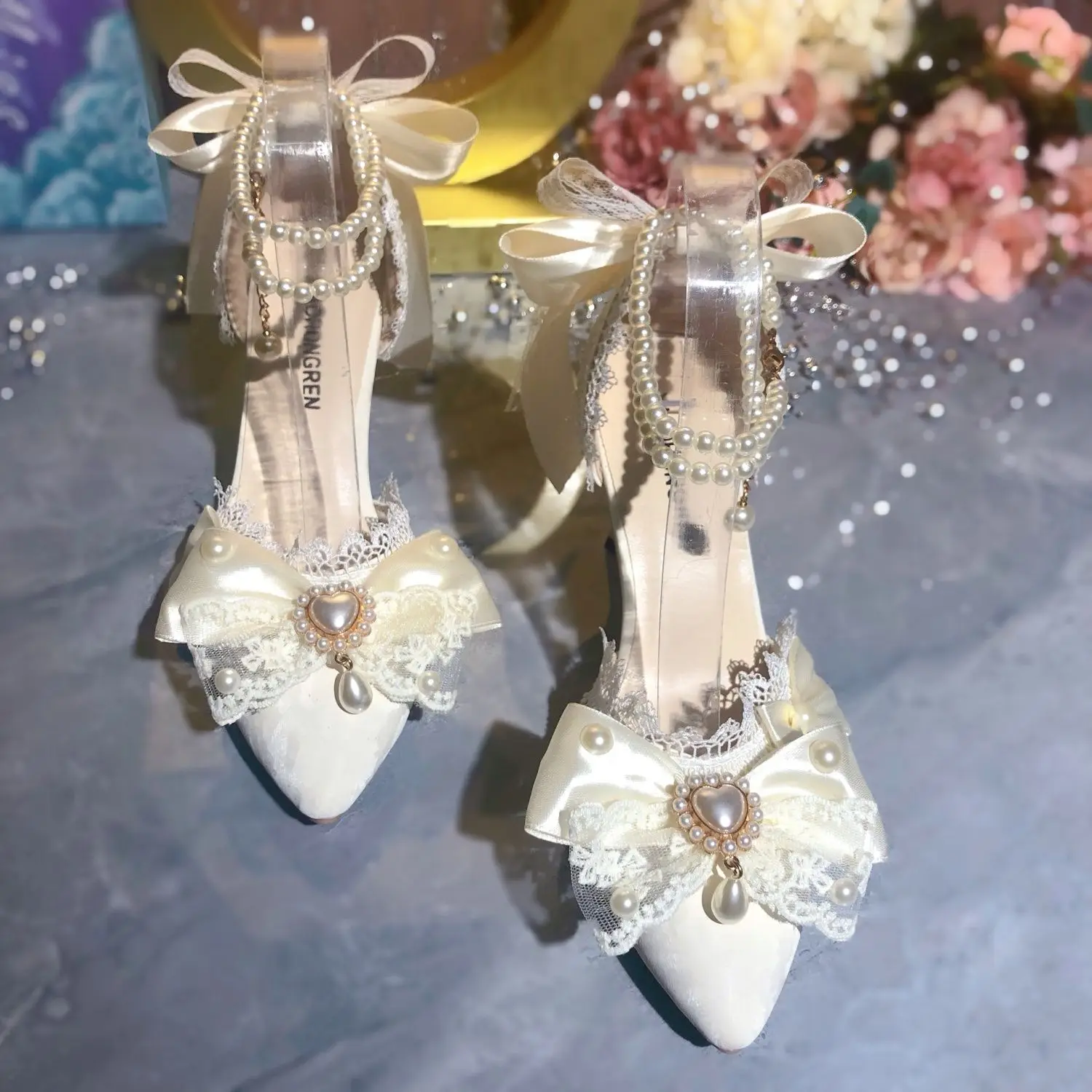 Zapato de novia blanco, zapatos de boda para mujer, diseñador de lujo, Mary Jane, zapatos de tacón elegantes para mujer, tacones de diseñador, zapatos de estilo Y2k