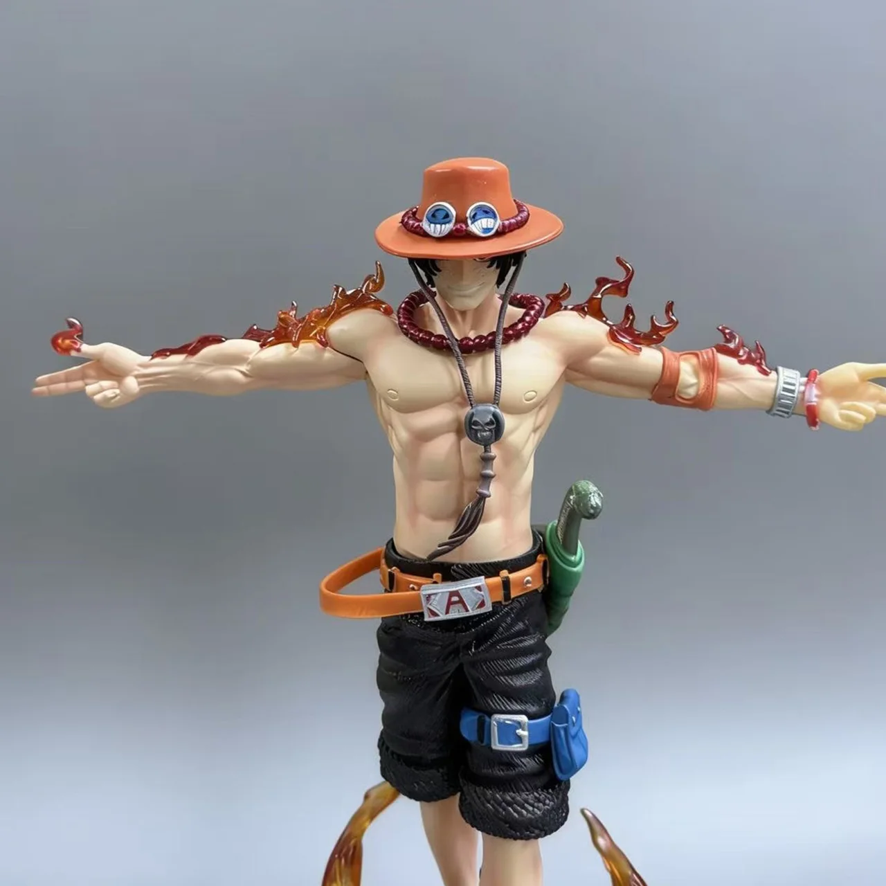 Figura de acción de One Piece Ace Portgas D Ace, estatua de PVC, modelo coleccionable, juguetes para niños, regalos de Navidad, 28cm