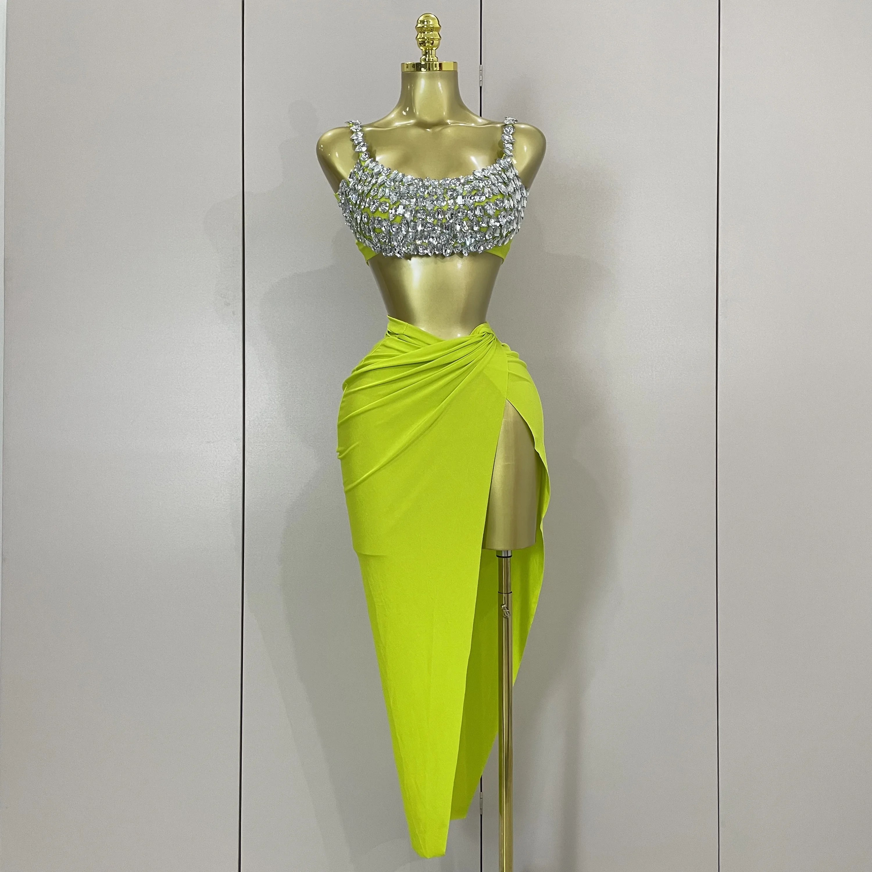Conjunto de dos piezas Sexy con diamantes de cristal brillantes para mujer, traje de actuación en escenario para bailarina y cantante, trajes de falda para fiesta de noche