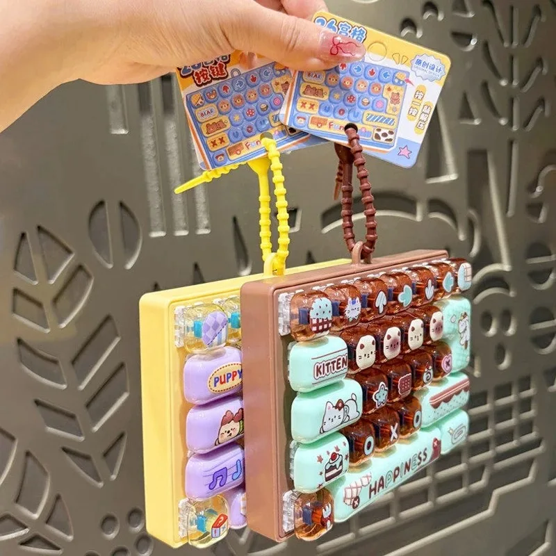 Keycap Clicker, Llavero con Keycap, Llavero Antiestrés, Regalos de Llaveros con Keycaps, Llavero con 26 Keycaps, Keycap Gigante, Regalos de Keycaps