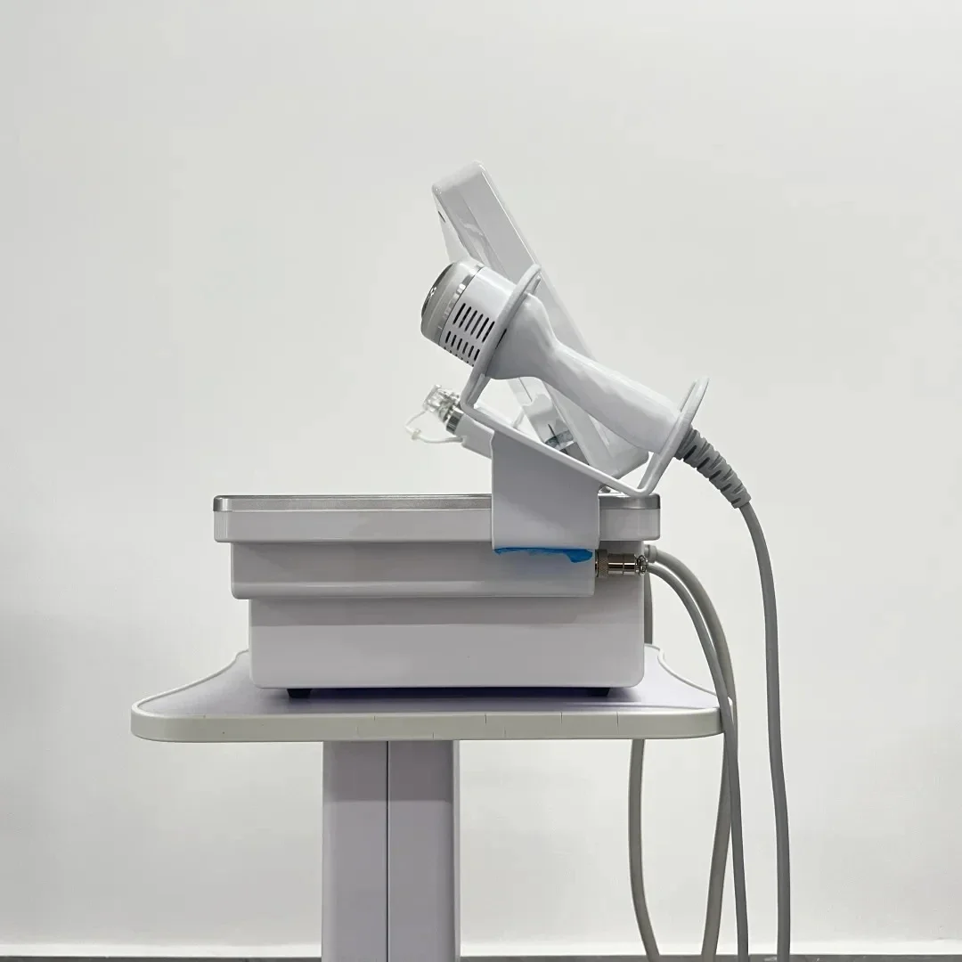 Máquina de microagujas RF dorada 2 en 1, dispositivo de reparación de la piel microcristalina, eliminación de arrugas, dispositivo de estiramiento de la piel para salón de belleza