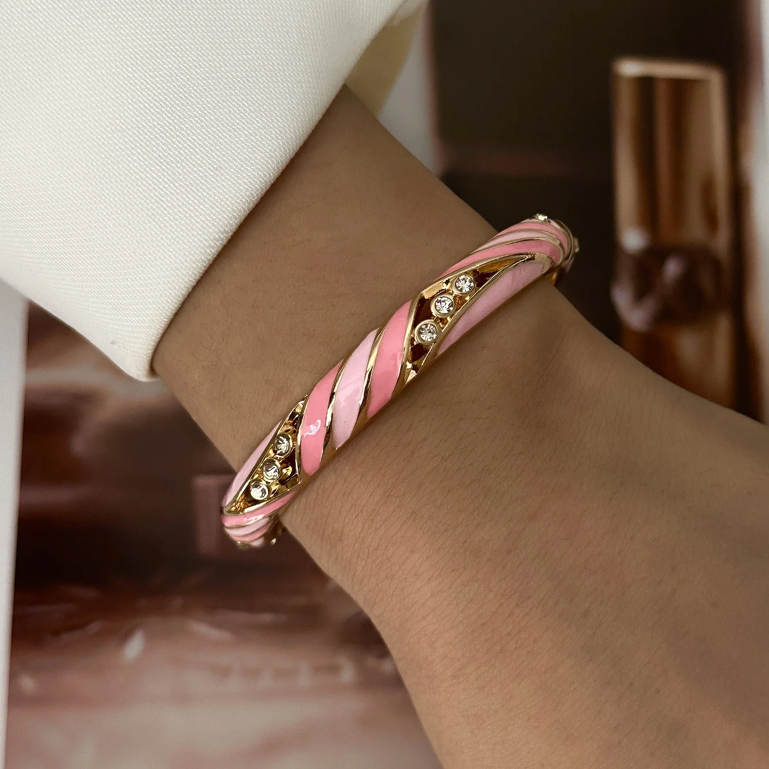 Pulsera de esmalte cloisonné vintage para mujer, estilo étnico, colorida, con diseño floral de aceite goteado y pedrería, brazalete para uso diario, fiestas, regalos de joyería