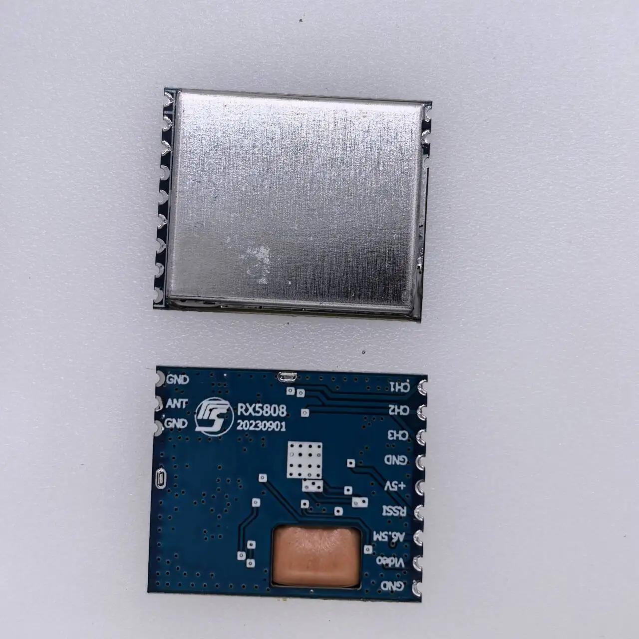 Módulo receptor RX5808 Módulo receptor de audio y vídeo inalámbrico Control SPI de 5,8G para sistemas FPV Ancho de banda de helicóptero RC 4,8 ~ 6,0 GHz