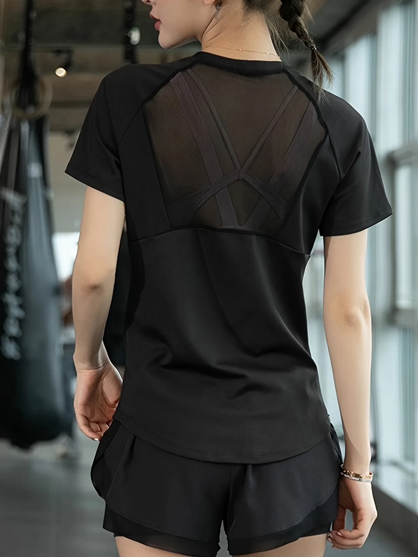 Nueva camiseta deportiva de verano de malla de secado rápido para fitness, ciclismo, correr, reparación superior, ropa fina de yoga para mujer, manga corta