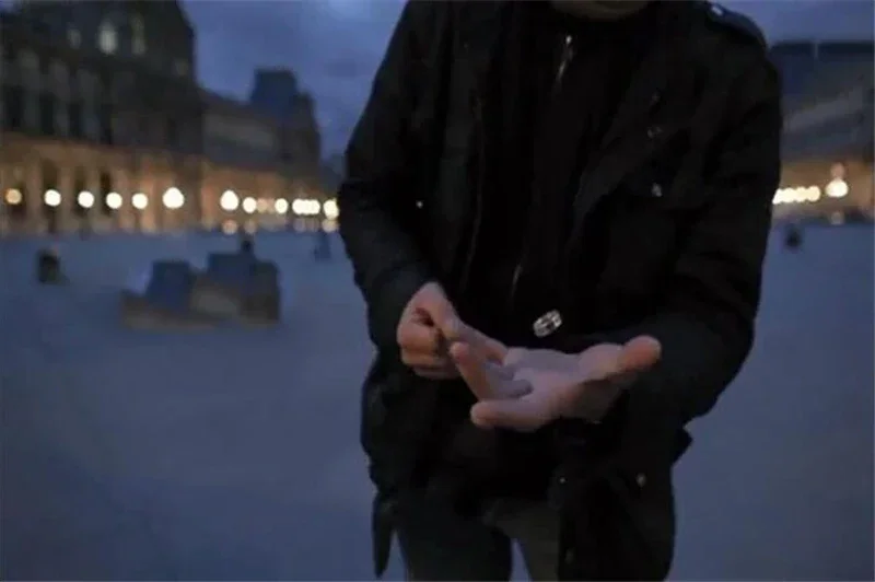Anillo flotante para trucos de magia, bolígrafo de juego, efecto flotante de traje Invisible, potentes accesorios mágicos, accesorios de escenario de primer plano, truco