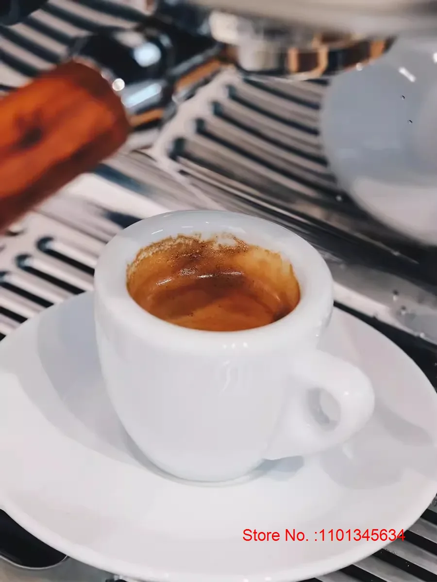Juego de Tazas y Platillos para Espresso Nuova Point Esp, Recomendado por Baristas Profesionales de Competición, Taza de Café Italiana para Concursos, Extra Gruesa de 9 mm
