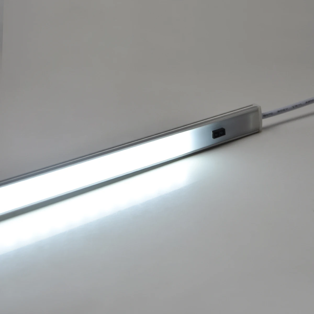 Luz LED con Sensor para Muebles, Lámpara de Mesa para Cocina, Iluminación con Sensor de Movimiento, Barras de Luz, Lámpara de Cocina