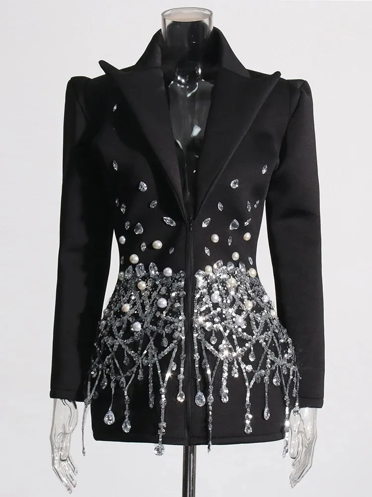 Vestido temperamento de lentejuelas de estilo TWOTWINSTYLE con solapa de manga larga de cintura alta con perlas empalmadas Mini vestidos femeninos nuevos