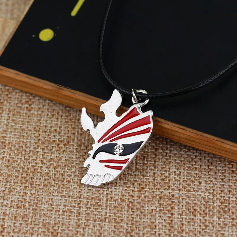 Accesorios de Anime, Mini Espada de Kurosaki Ichigo, Llavero, Collar con Máscara de Muerte, Joyería de Moda para Cosplay, Regalo para Fans