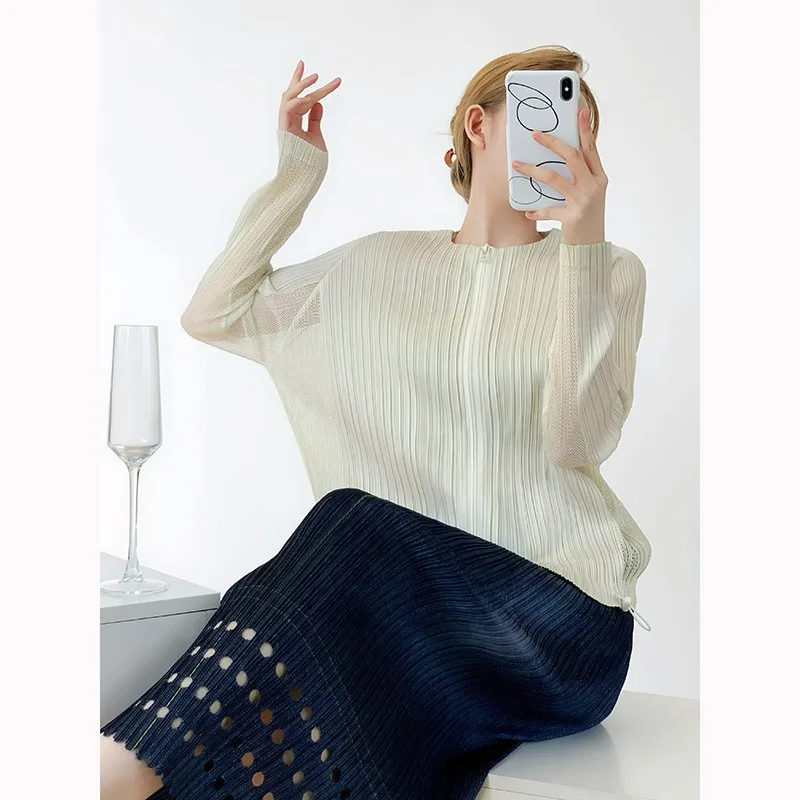  Chaquetas de mujer con cuello redondo y pliegues, chaqueta corta con cremallera y protección solar, top transpirable para mujer.