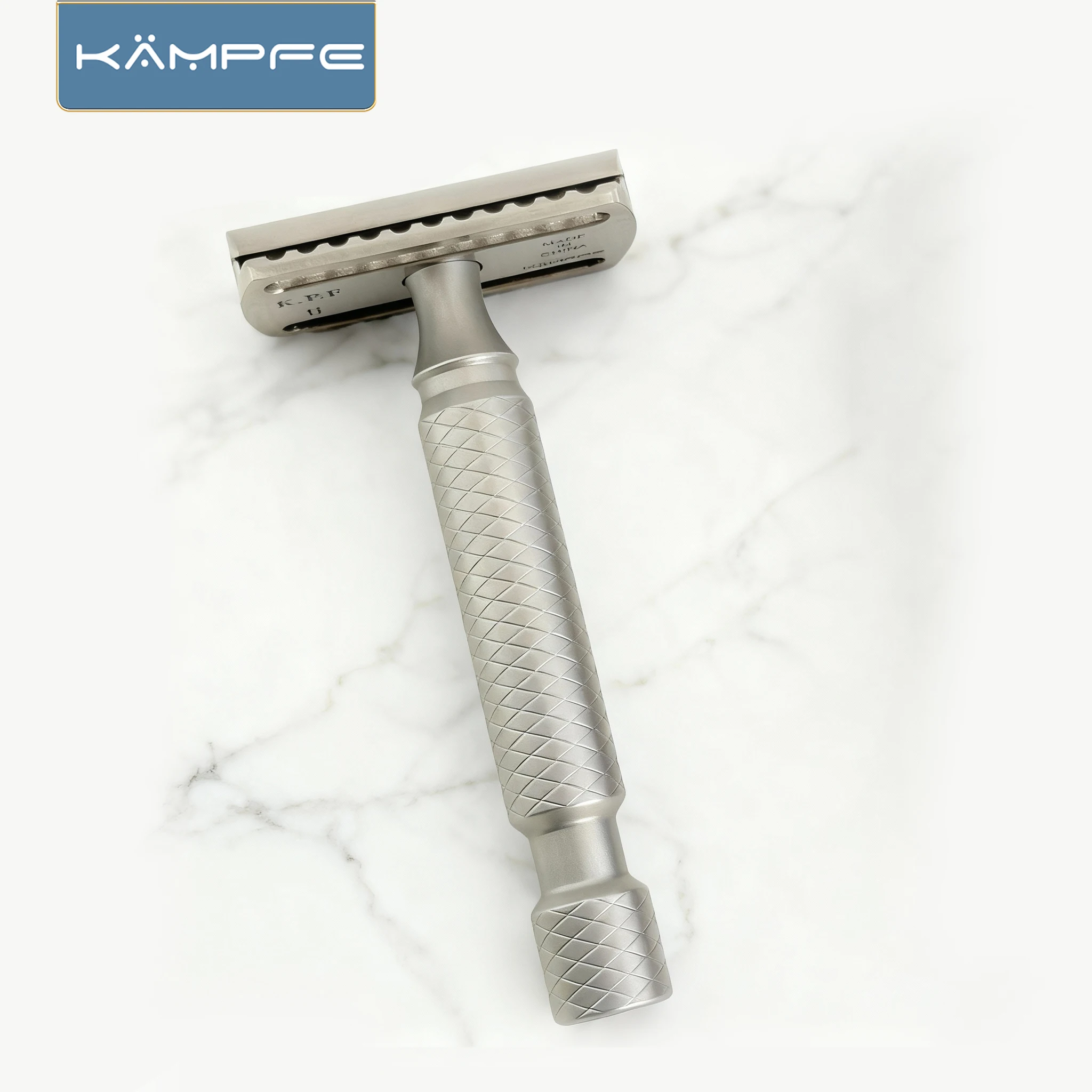 Afeitadora de titanio de precisión CNC KAMPFE para hombre, regalo para novio, maquinilla de afeitar de seguridad