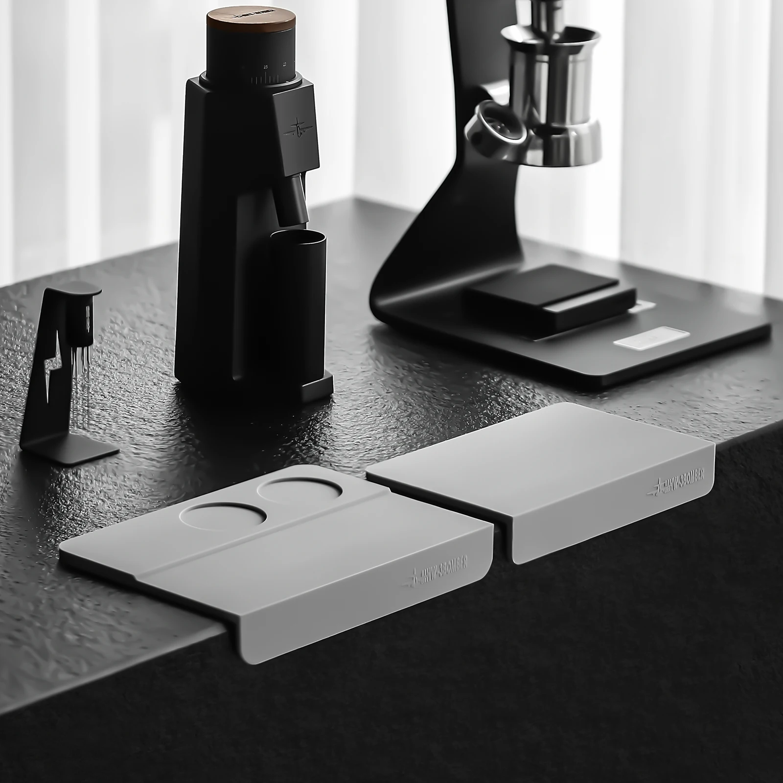 Estación de compactación de café de silicona MHW-3BOMBER, estera de manipulación de polvo para Espresso, almohadilla de protección para mesa, accesorios de cocina, herramientas de Barista