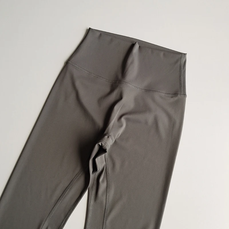 Pantalones deportivos elásticos ajustados sin costuras Yoga desnudo cintura alta levantamiento de cadera secado rápido mallas deportivas para correr ropa al aire libre