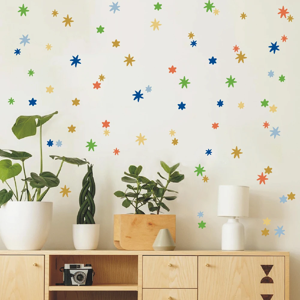 Wild Earth - Pegatinas de pared con estrellas coloridas, pegatina de tela extraíble, calcomanía de pared con estrellas, para decoración de paredes del hogar, dormitorio, sala de juegos