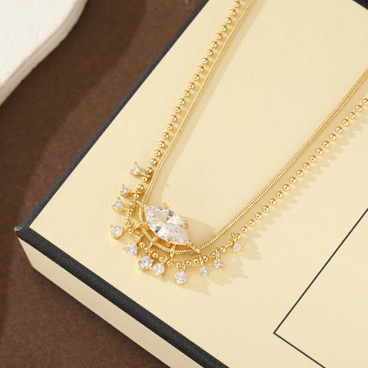 Collar de Cobre de Lujo para Mujer con Gemas Artificiales Marquise y Diseño de Borla, Ideal para Bodas y Banquetes