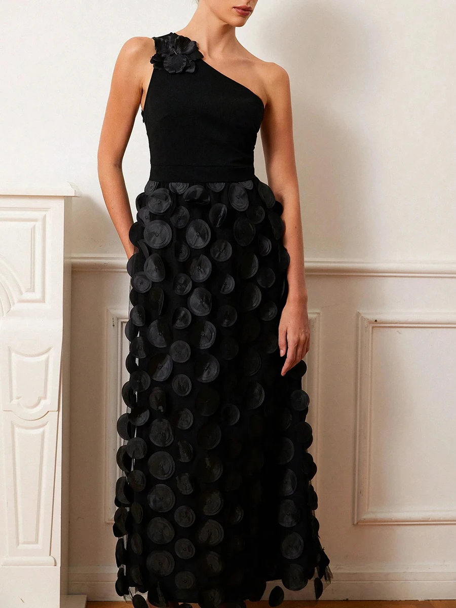 TWOTWINSTYLE, vestidos lisos con apliques de almazuela para mujer, cuello Diagonal, sin mangas, espalda descubierta, vestido elegante de cintura alta para mujer, nuevo