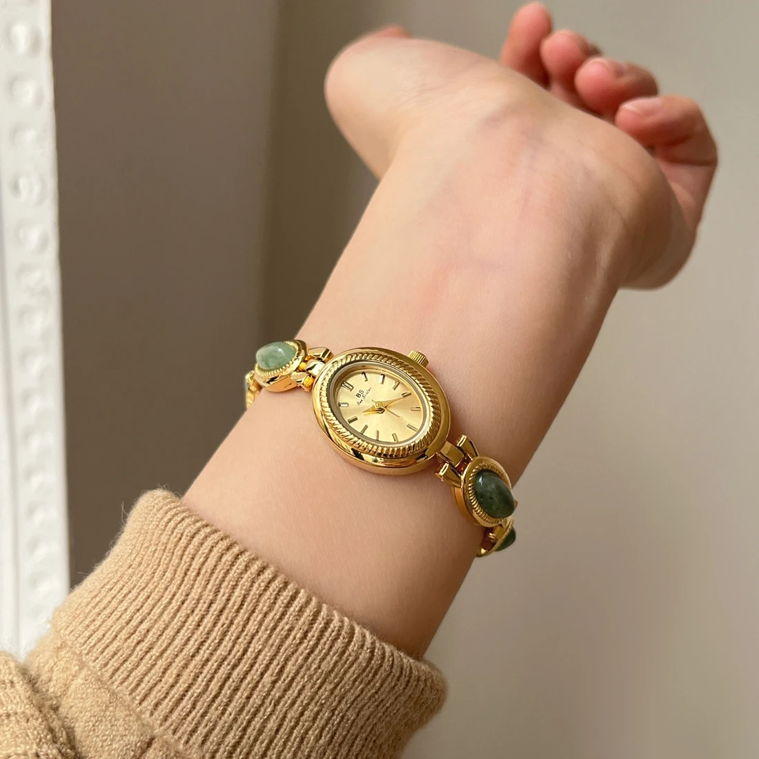 Relojes de lujo de alta gama para mujer, joyería verde elegante, pulsera de cuarzo de Jade, reloj de pulsera, regalo para mujer, reloj de vestir a la moda