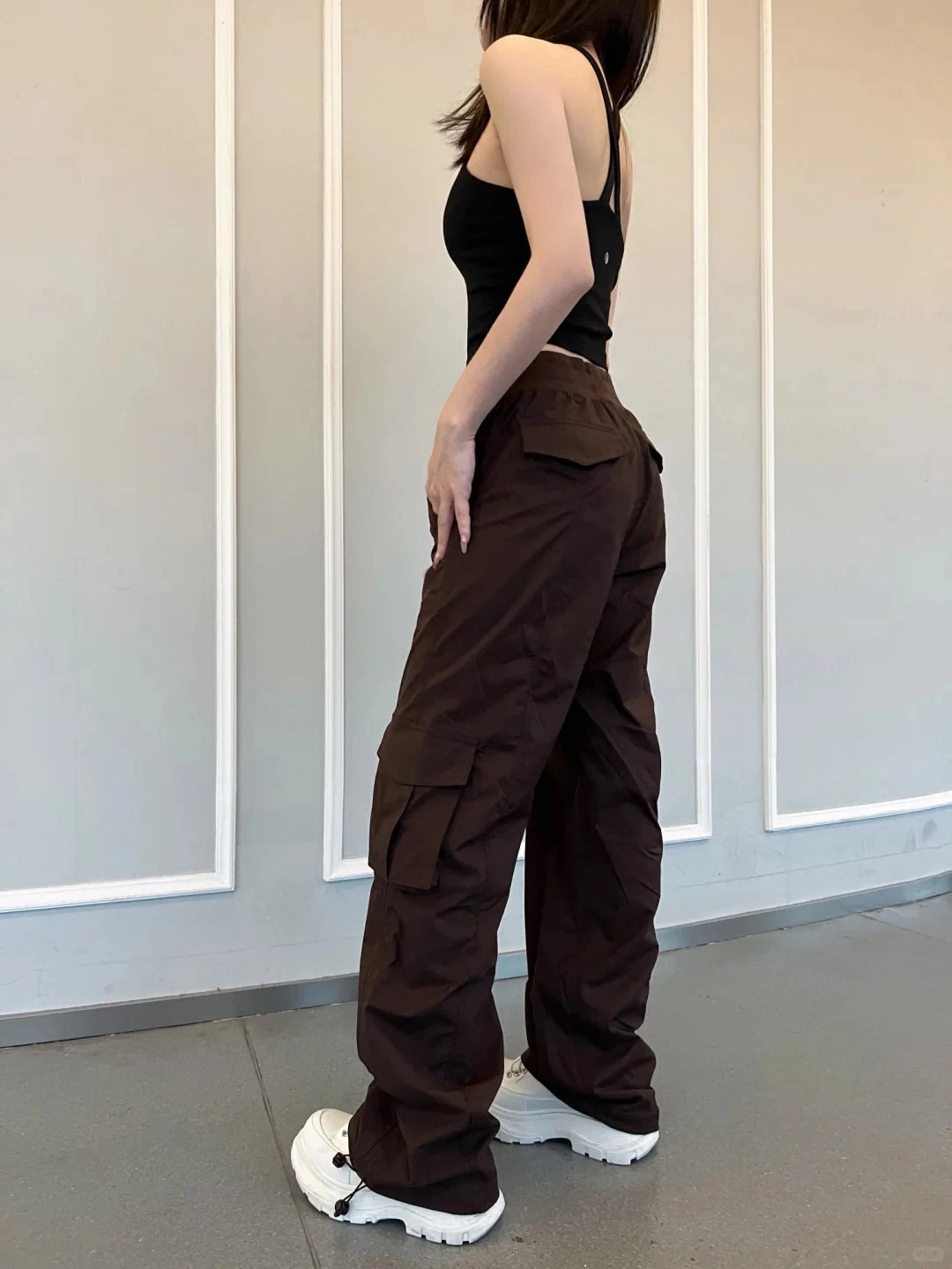LULU FLORA Nuevos pantalones de trabajo, textura vertical, pantalones casuales de yoga de cintura media de pierna ancha de corte recto para mujer, secado rápido, cordón