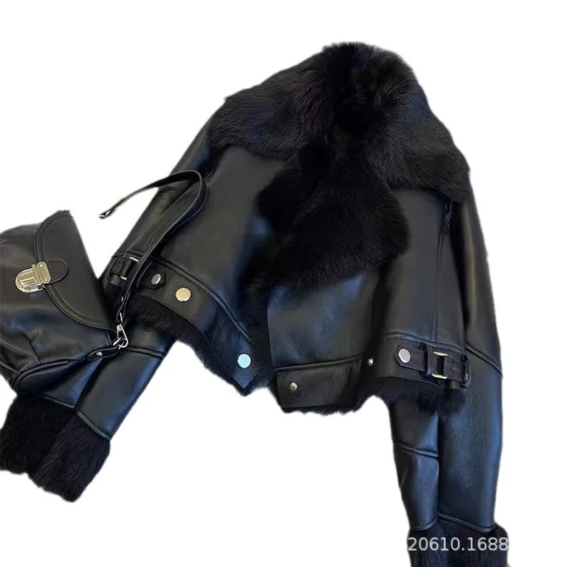 Abrigos de piel sintética para mujer, abrigo con cuello de piel, chaquetas cortas gruesas y cálidas, ropa de calle de primavera, chaqueta de punto abierto con botones, Otoño e Invierno