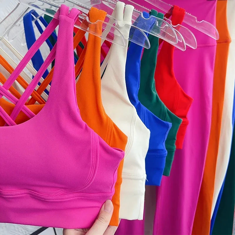 Conjunto de Yoga de 2 piezas, traje de Fitness transpirable, Tops de Yoga con espalda cruzada, pantalones de Yoga con trasero de melocotón, traje de Fitness para correr y Pilates, novedad de 2024