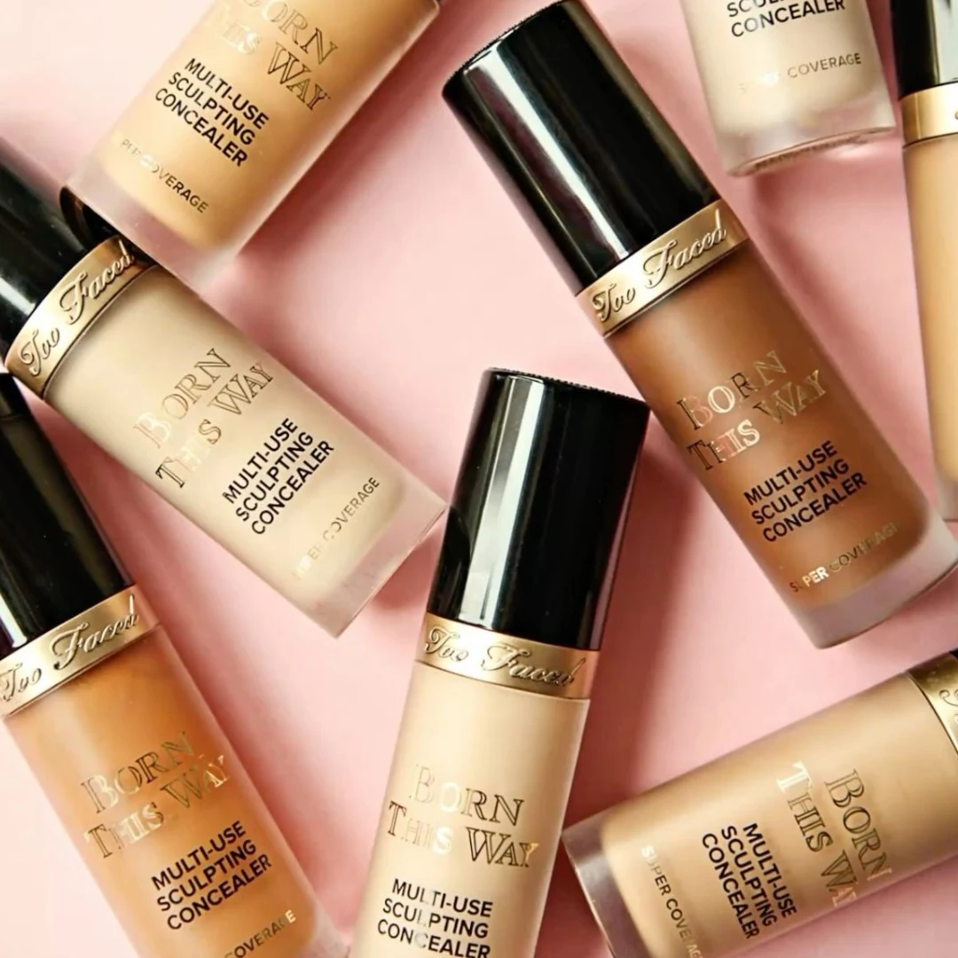 Corrector Escultor Multiusos Born This Way, Cobertura Total, Resistente al Agua, Larga Duración, Oculta Ojeras, Maquillaje de Contorno Facial