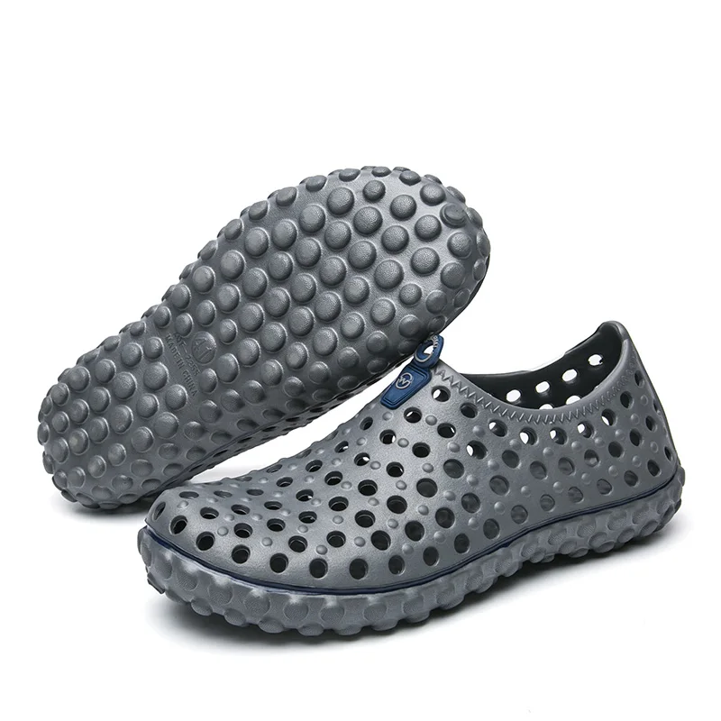 Gran oferta de verano para hombres y mujeres, sandalias de playa al aire libre, zapatos con agujeros, par de deportes acuáticos, zapatos de secado rápido, zapatos acuáticos