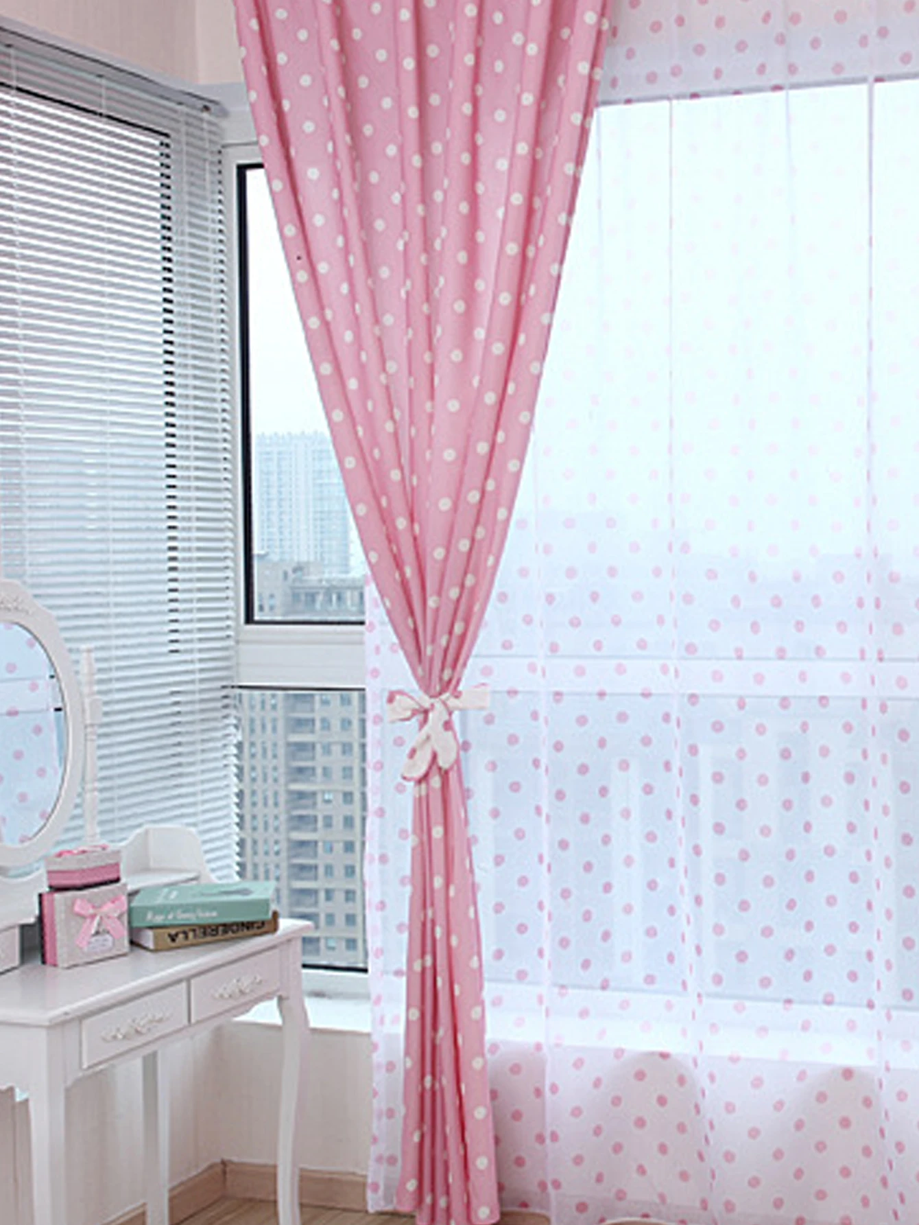 Cortinas de puntos redondas izquierda y derecha de campo fresco de estilo coreano 1 pieza