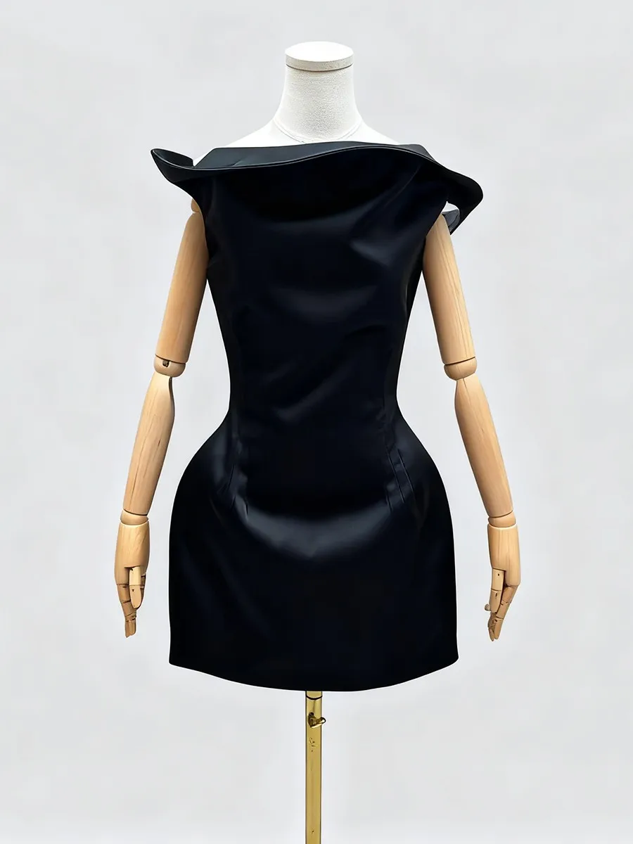 TWOTWINSTYLE, vestidos minimalistas adelgazantes lisos para mujer, cuello oblicuo, hombros descubiertos, diseño de túnica, Mini vestido con sentido, ropa femenina