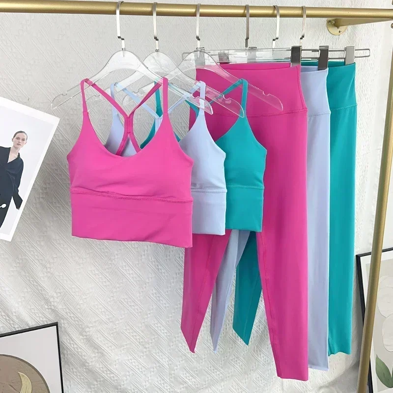 Conjunto de Yoga de 2 piezas, ropa deportiva, trajes de Fitness, camisetas de Yoga sexis con espalda cruzada, mallas elásticas de cintura alta, ropa deportiva para correr