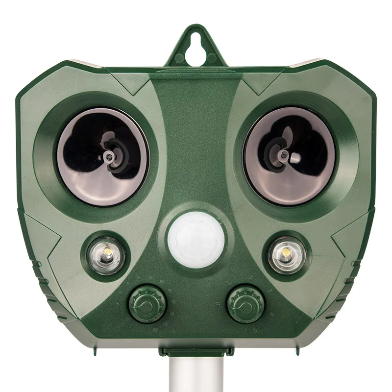 Herramienta repelente ultrasónica, disuasivo de animales recargable Solar con Sensor de movimiento PIR, espantapájaros de ardilla para Control de plagas de jardín