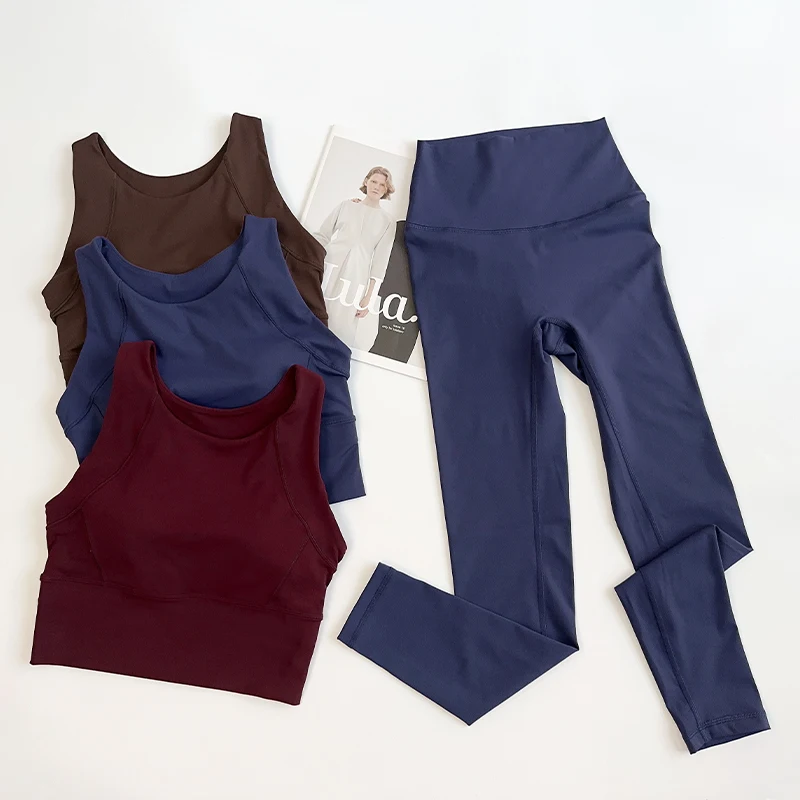 Ropa de Yoga de 2 piezas para mujer, conjunto de Yoga para gimnasio con tirantes cruzados en la espalda, Sujetador deportivo de realce, mallas de Yoga de cintura alta, ropa deportiva de entrenamiento