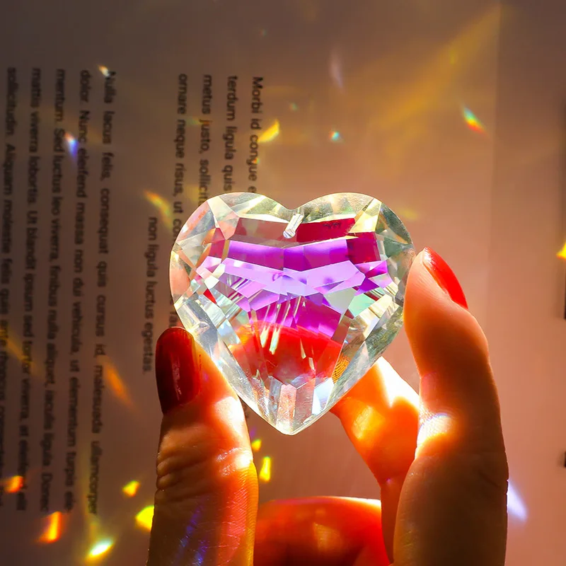Atrapasueños de prisma de 45/30mm, nuevas decoraciones de jardín, colgante en forma de corazón, manualidades, decoración de jardín, fabricante de arcoíris, decoración de ventana, 2025