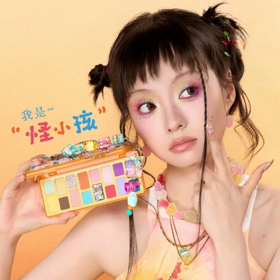 Paleta de Sombras de Ojos Cheeryep de 16 Colores, Mate y Brillante, Maquillaje Natural en Tonos Tierra para Uso Diario, Iluminador y Sombra Todo en Uno