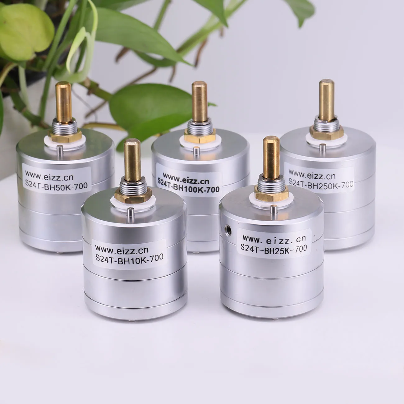 1 unidad EIZZ estéreo de 2 canales 10K 25K 50K 100K 250K potenciómetro de volumen de 24 pasos atenuador de Audio escalonado LOG para Audio Hifi DIY