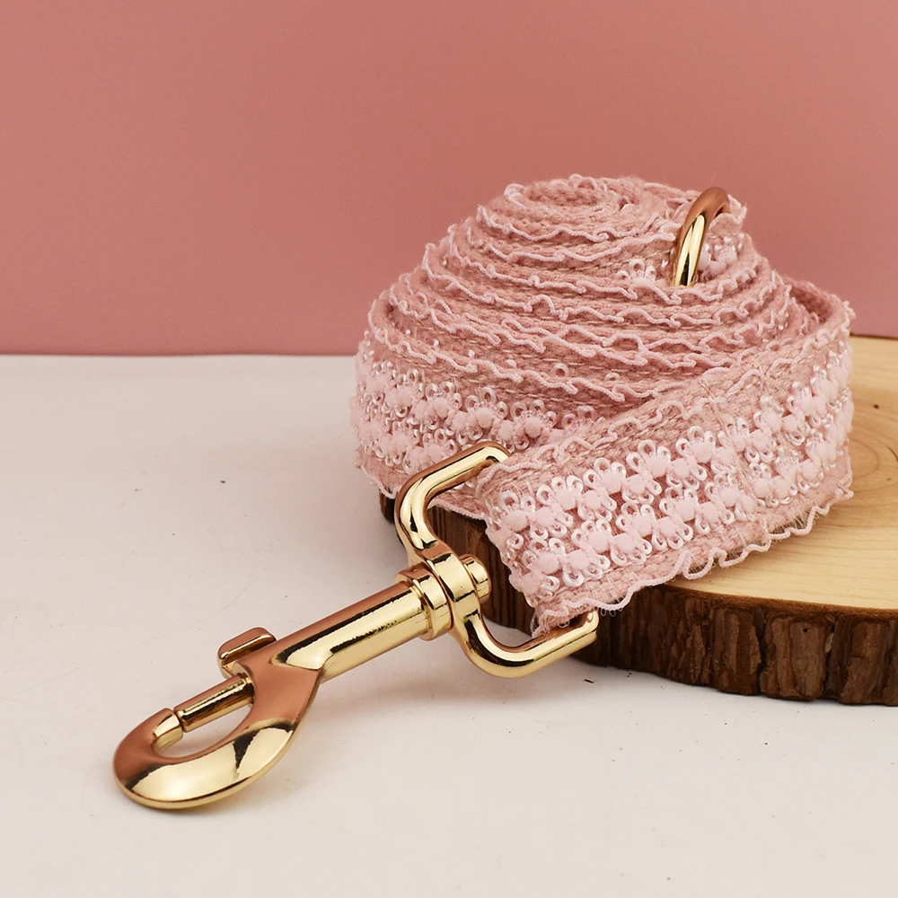 Collar de encaje rosa para perro, placa con nombre grabada personalizada, collar de boda para mascotas, arnés para perros, accesorios para perros, encaje de lujo 03