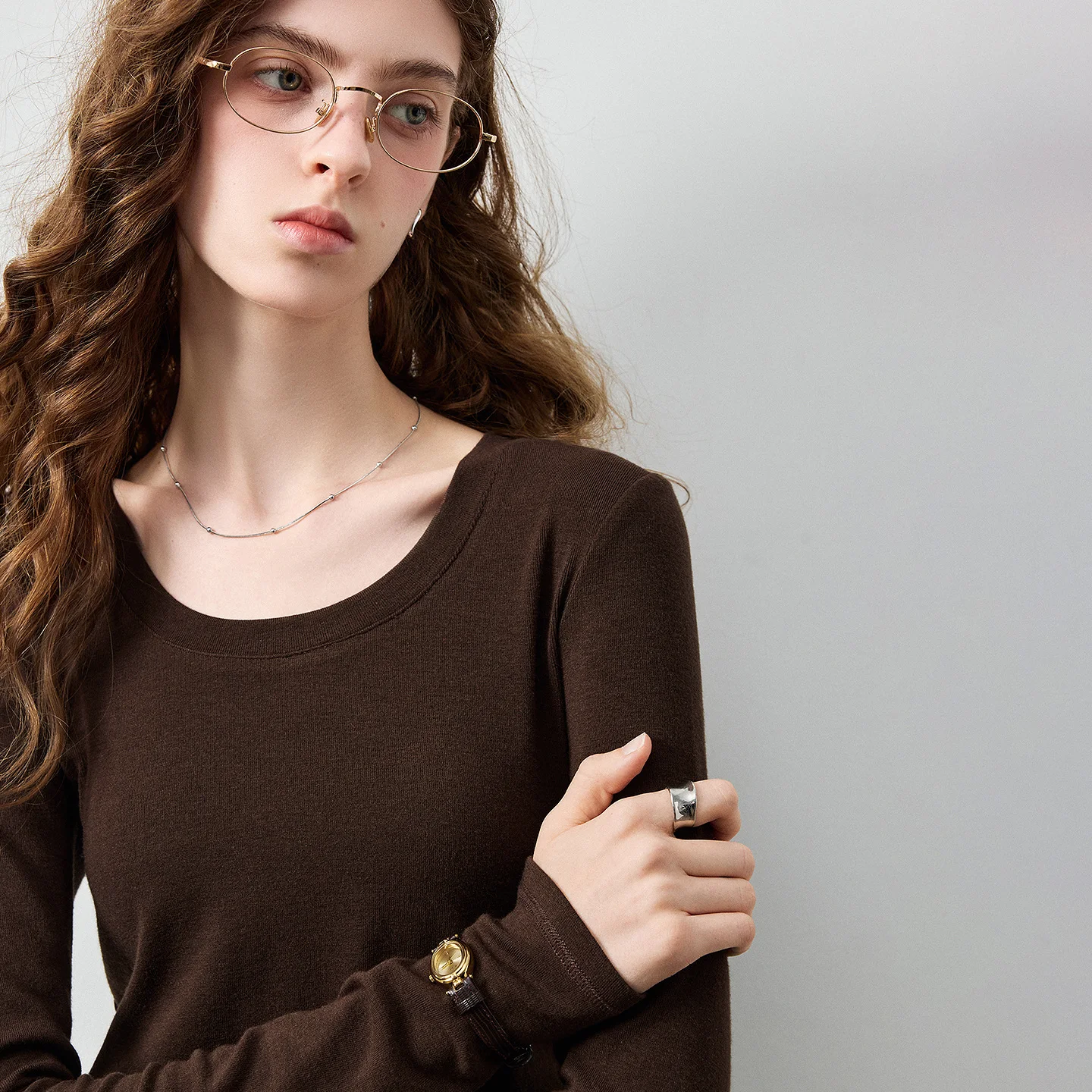 Camiseta de Mujer TOYOUTH con Cuello Redondo y Cintura Ajustada, Mezcla de Lana, Nueva Colección Otoño 2026, Suave como Mochi, Estilo Intelectual y Chic, Prenda Base para Combinar