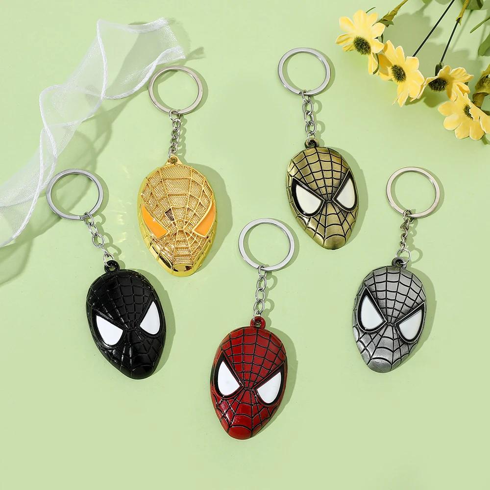 Llavero de Spiderman de los Vengadores, Colgante de Moda con Máscara de Superhéroe, Accesorio para Llaves de Coche, Regalo Moderno para Hombres