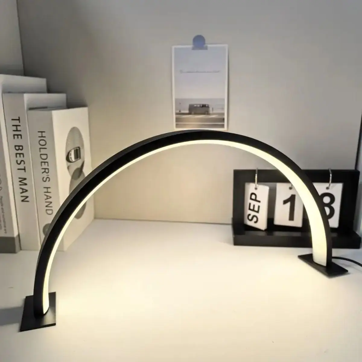 Lámpara de uñas de media luna con 3 temperaturas de color, luz LED de arco regulable, sin deslumbramiento, cuida la vista, para arte de uñas y extensión de pestañas